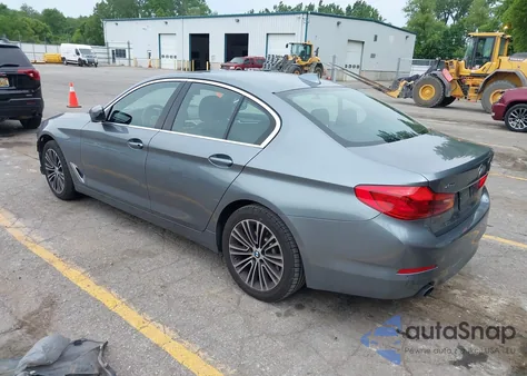 2020 BMW 530I xDrive z USA, uszkodzony, nr VIN WBAJR7C01LCD65529